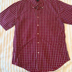 Tommy Hilfiger Men's Red Plaid Short-Sleeve Button-Down Shirt